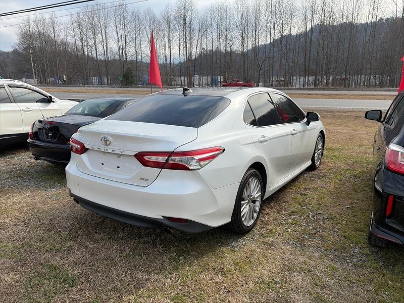 Toyota Camry XSE V6 2019