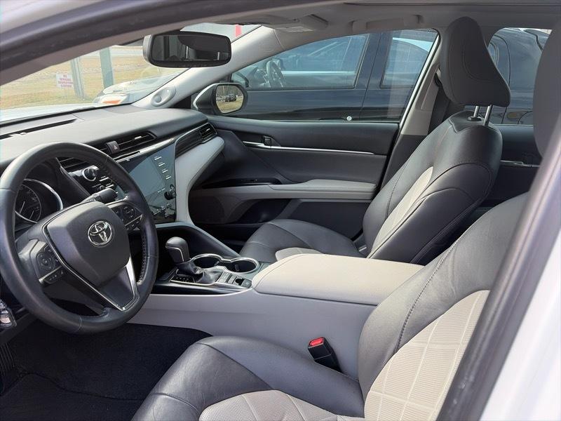 Toyota Camry XSE V6 2019