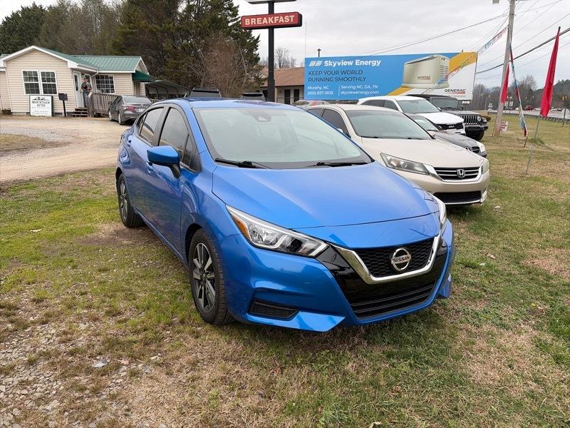 Nissan Versa SV 2022