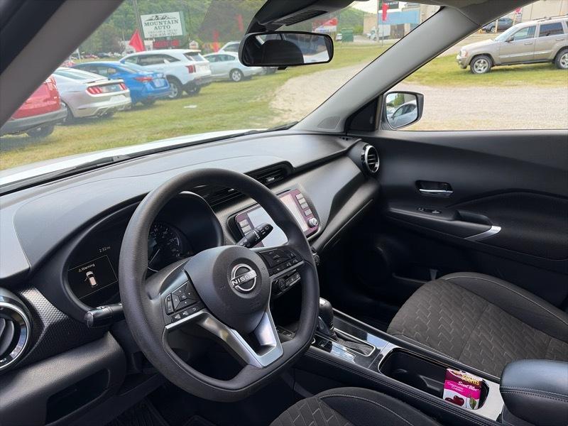 Nissan Kicks SV 2022