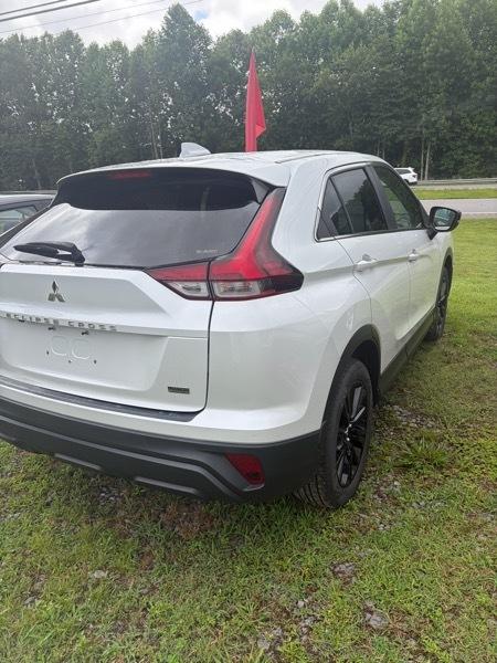 Mitsubishi Eclipse Cross LE AWD 2023