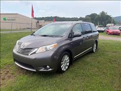 2016 Toyota Sienna 