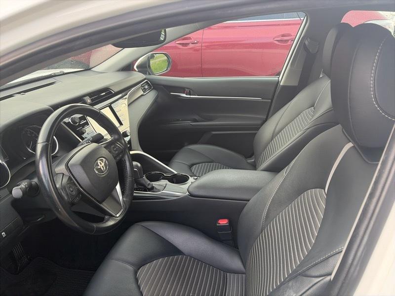 Toyota Camry XLE 2019