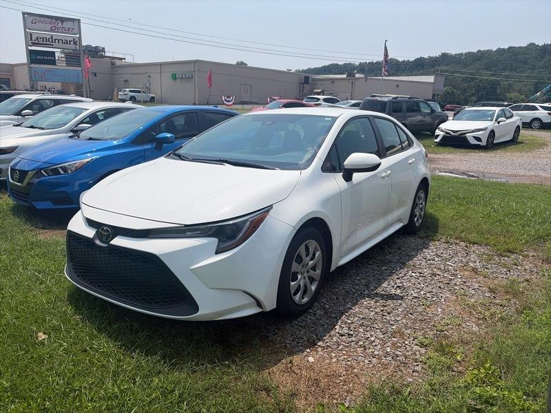 Toyota Corolla LE 2022