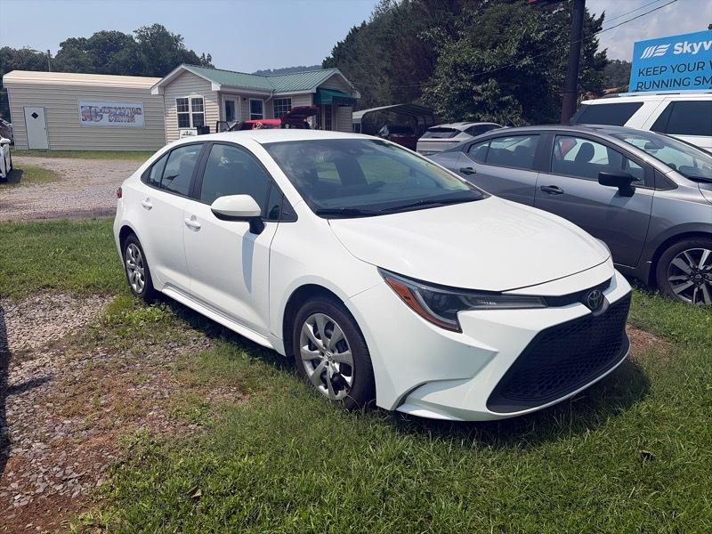 Toyota Corolla LE 2022