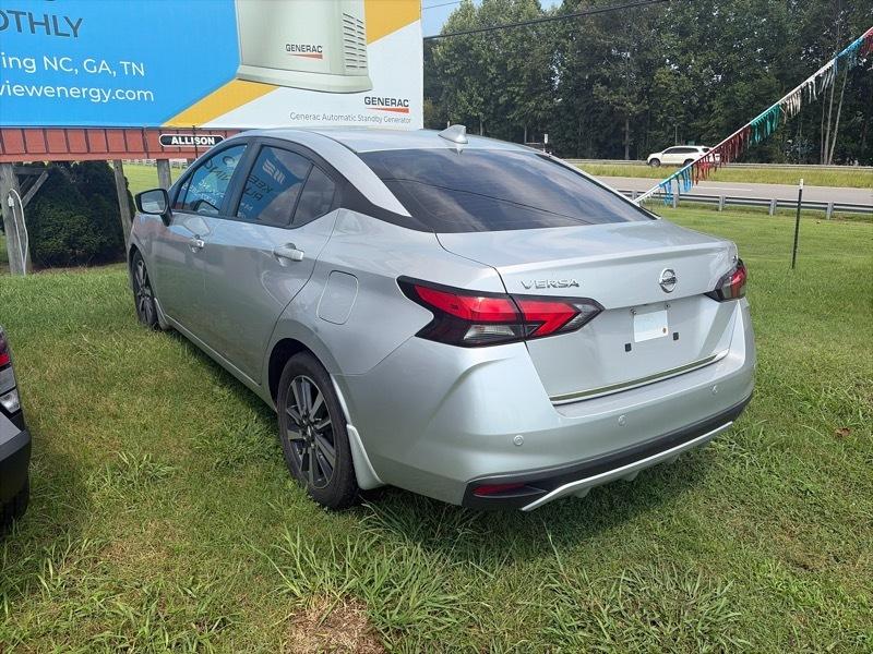 Nissan Versa SV 2020