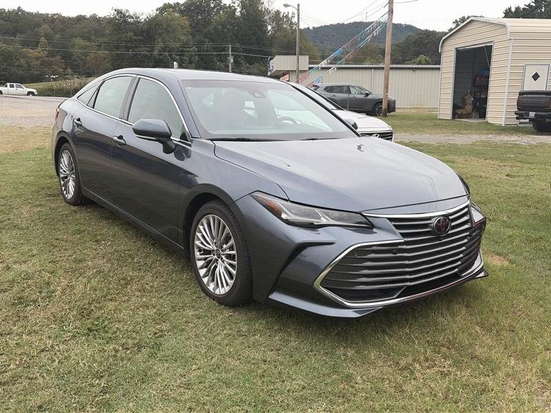 Toyota Avalon Limited 2021