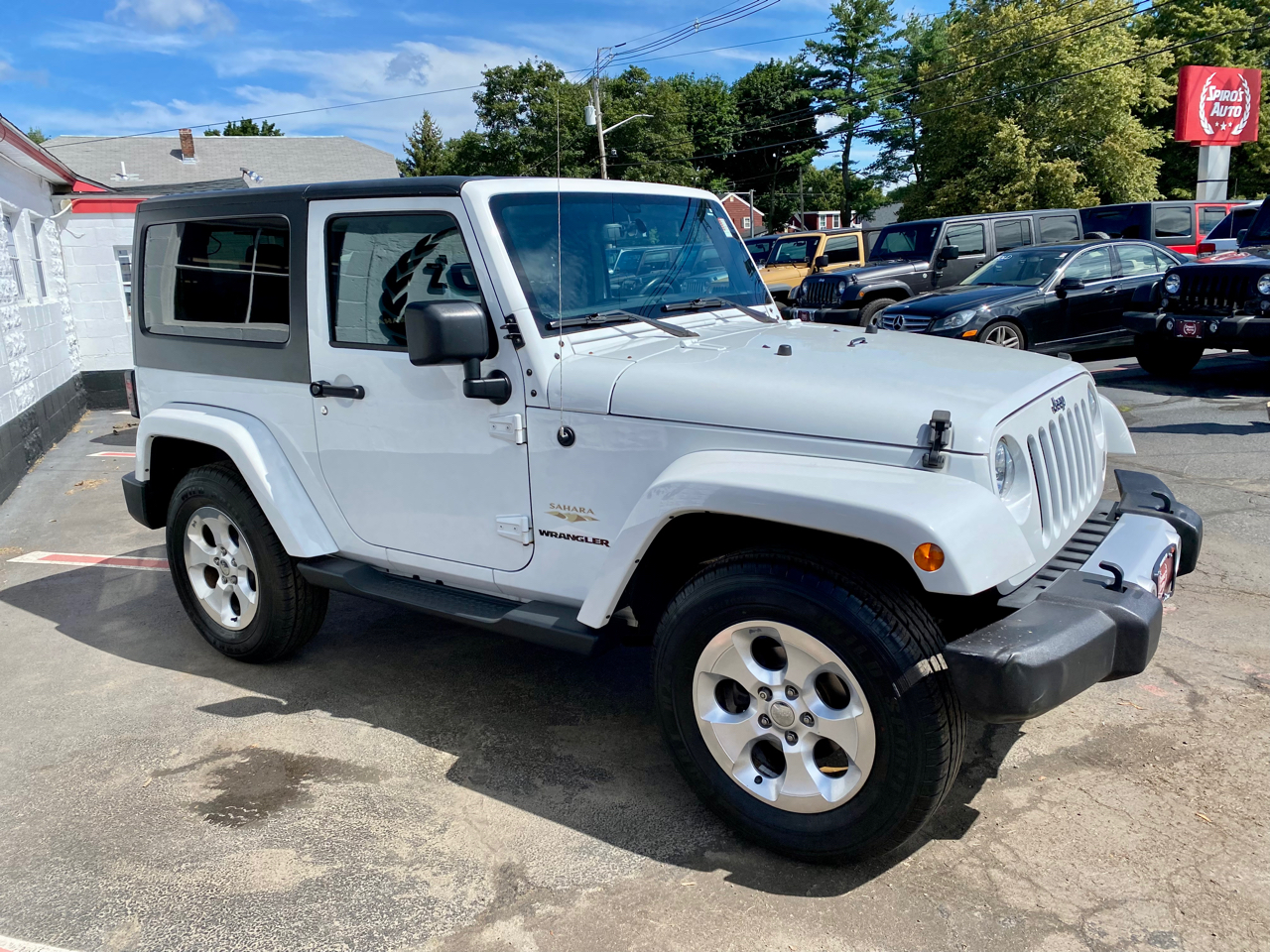 Used 2015 Jeep Wrangler 4WD 2dr Sahara for Sale in Peabody MA 01960