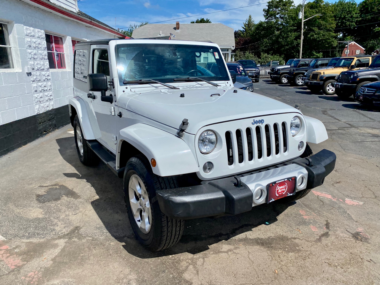Used 2015 Jeep Wrangler 4WD 2dr Sahara for Sale in Peabody MA 01960
