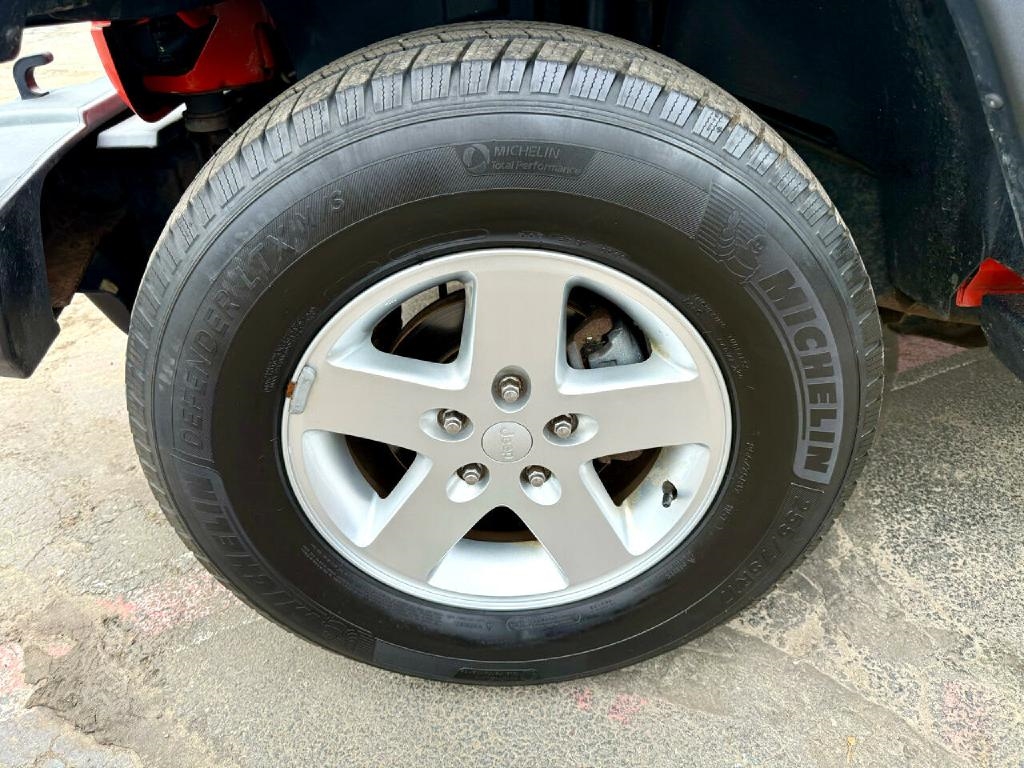 Jeep Wrangler Unlimited 4WD 4dr Sport 2015