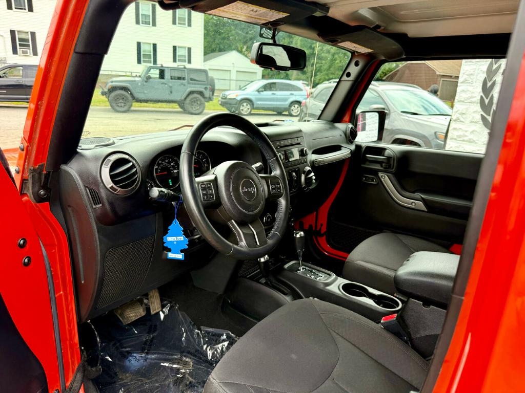Jeep Wrangler Unlimited 4WD 4dr Sport 2015