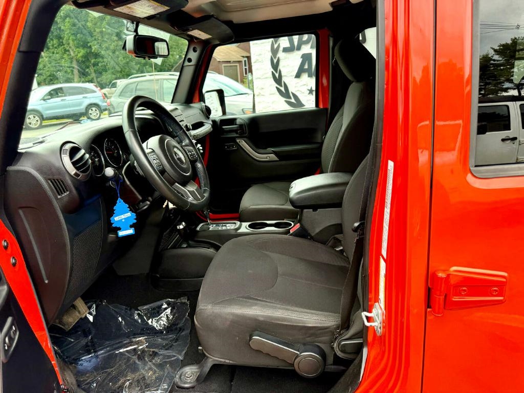 Jeep Wrangler Unlimited 4WD 4dr Sport 2015