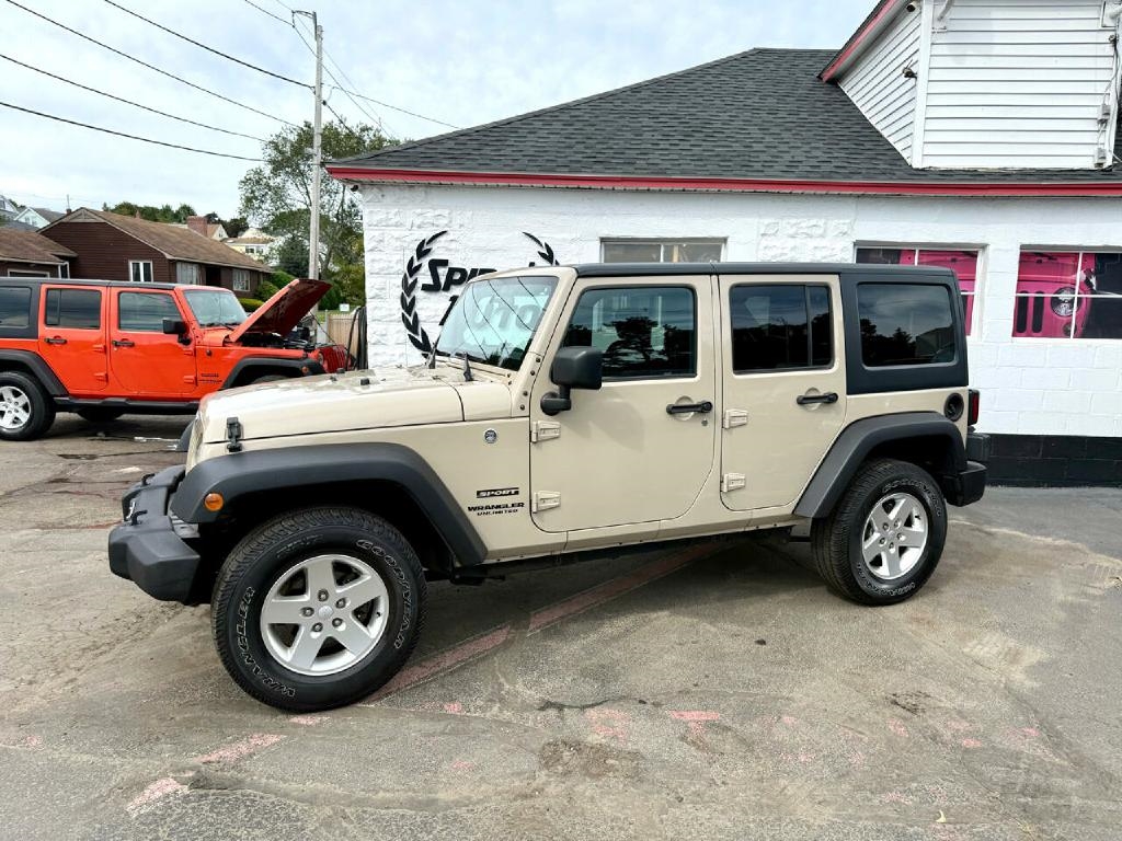 Jeep Wrangler Unlimited 4WD 4dr Sport 2016