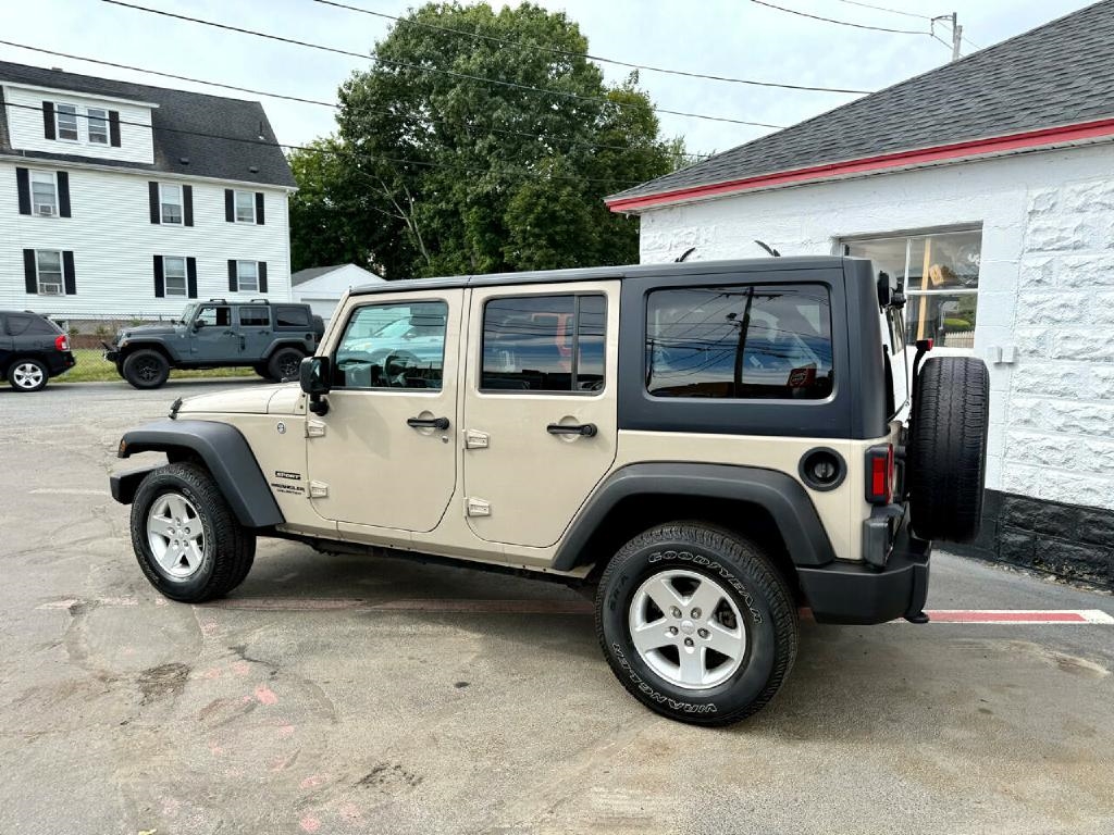 Jeep Wrangler Unlimited 4WD 4dr Sport 2016