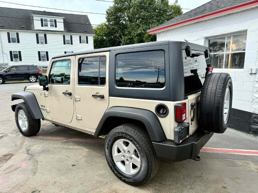 Jeep Wrangler Unlimited 4WD 4dr Sport 2016