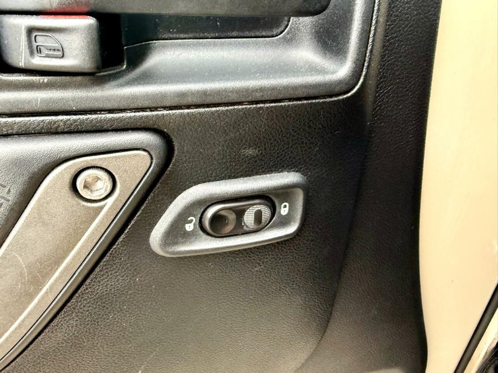 Jeep Wrangler Unlimited 4WD 4dr Sport 2016