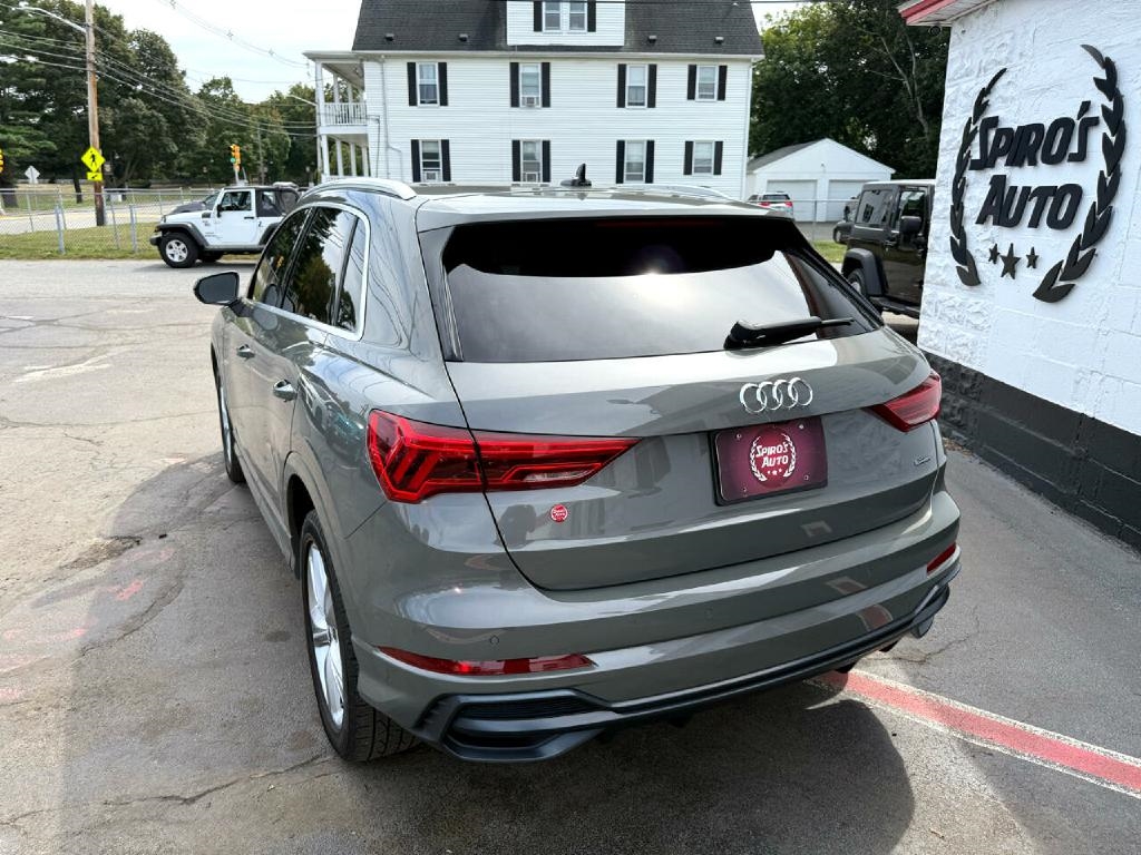 Audi Q3 S line Premium Plus 45 TFSI quattro 2020