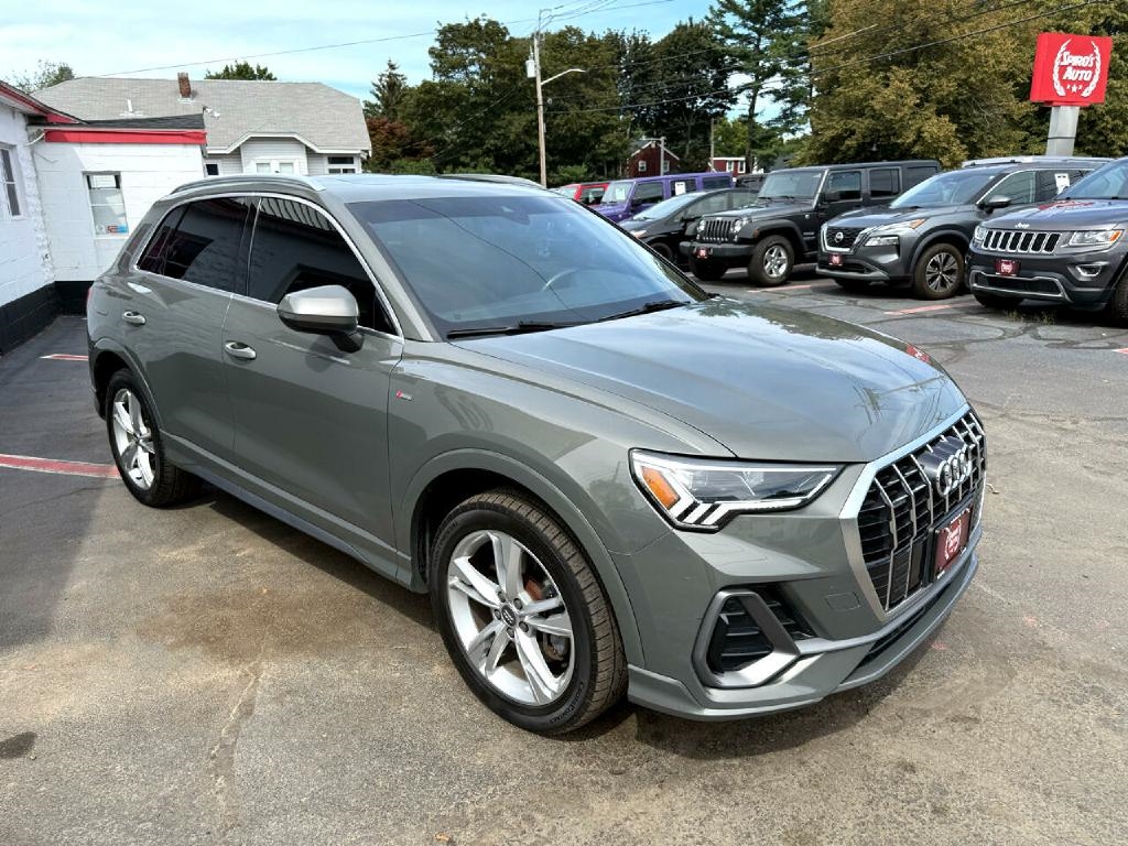 Audi Q3 S line Premium Plus 45 TFSI quattro 2020