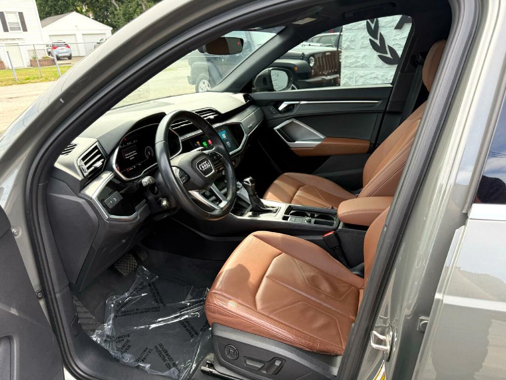 Audi Q3 S line Premium Plus 45 TFSI quattro 2020