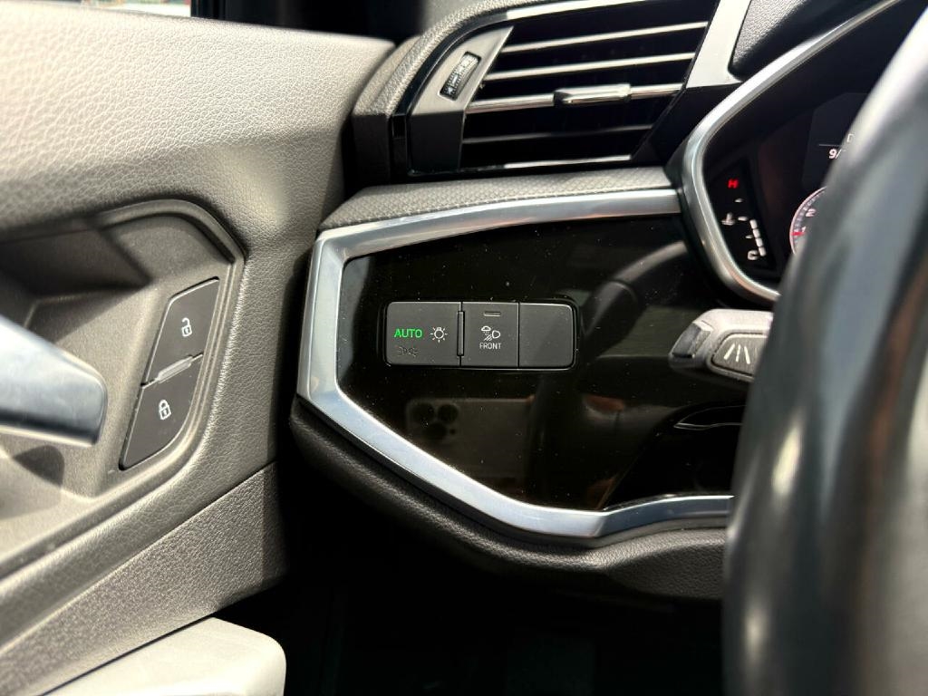 Audi Q3 S line Premium Plus 45 TFSI quattro 2020