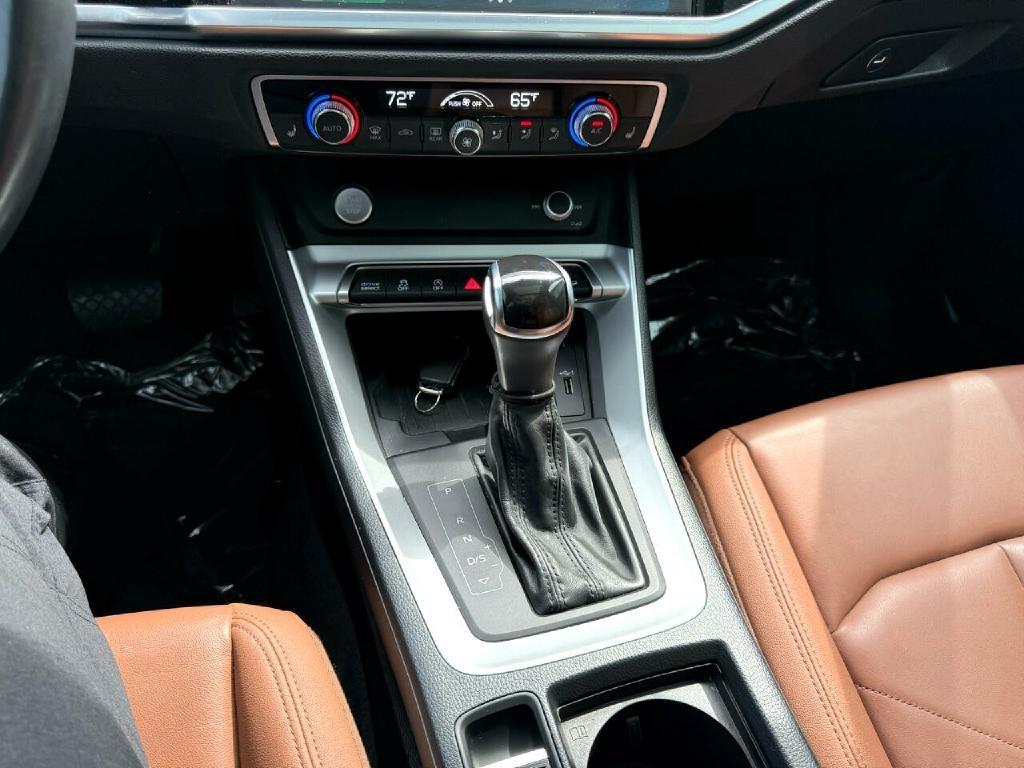 Audi Q3 S line Premium Plus 45 TFSI quattro 2020