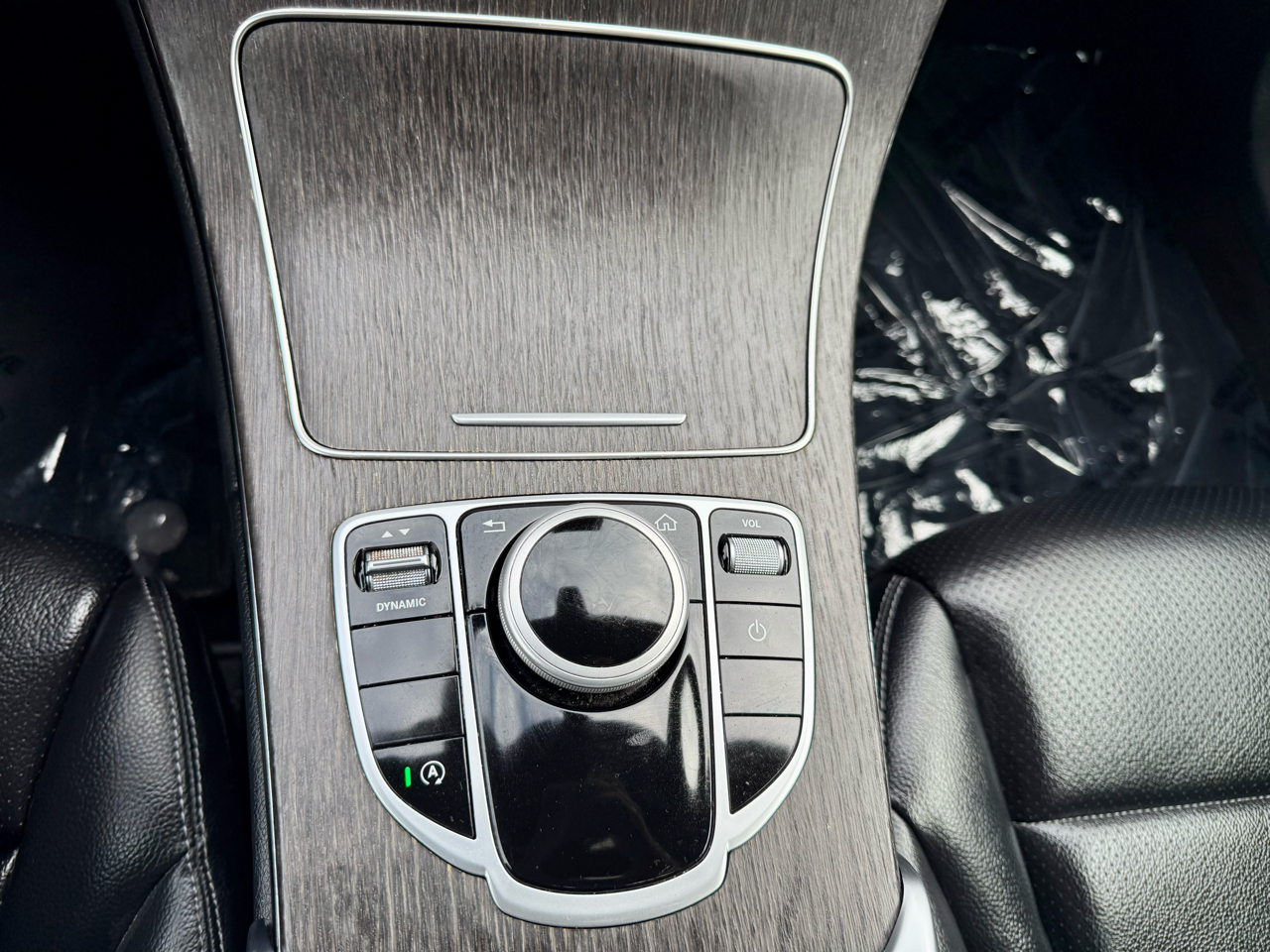 Mercedes-Benz C-Class C 300 4MATIC Sedan 2019 Mercedes-Benz C-Class C 300 4MATIC Sedan 2019