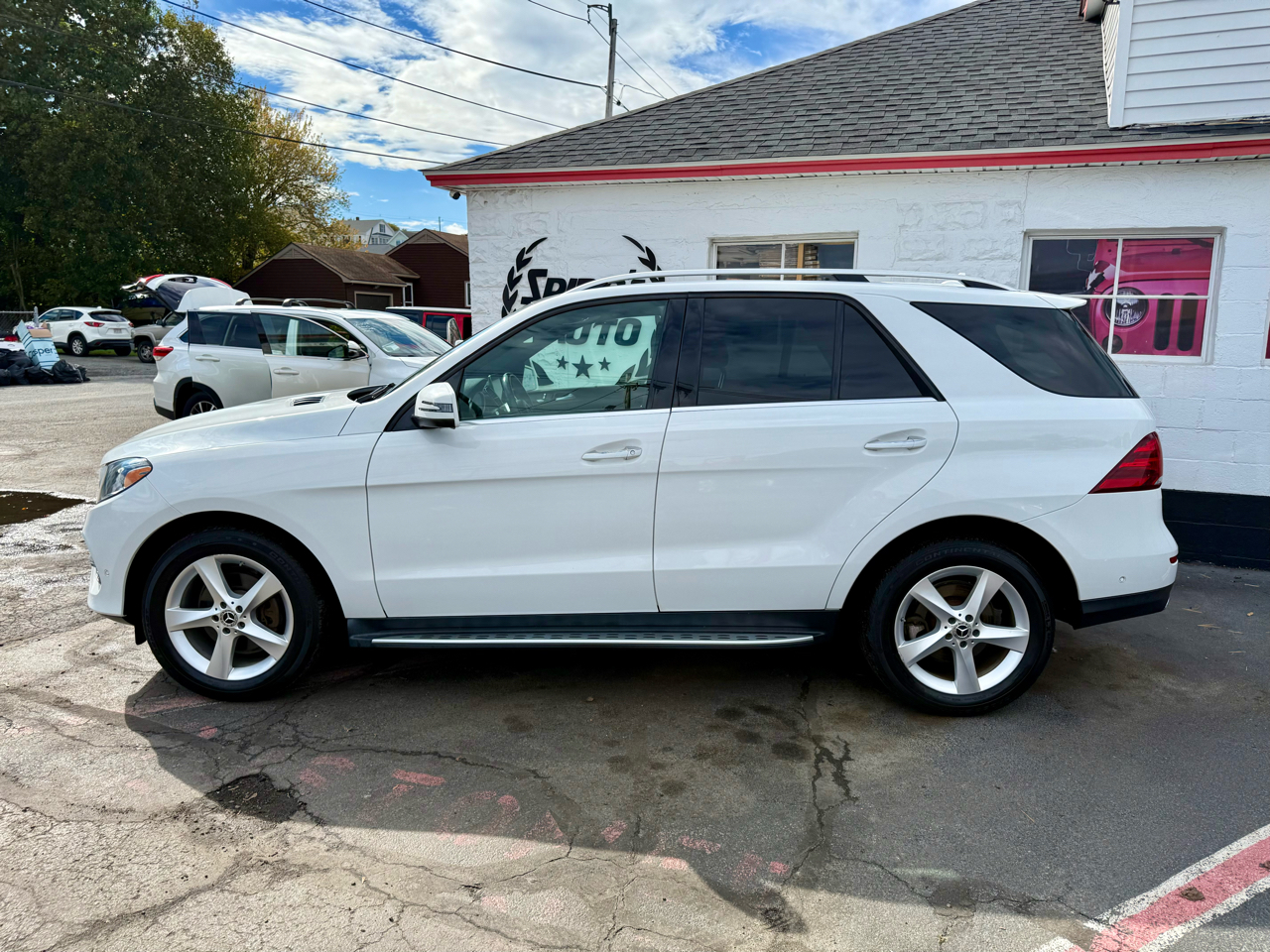 Mercedes-Benz GLE GLE 350 4MATIC SUV 2017 Mercedes-Benz GLE GLE 350 4MATIC SUV 2017