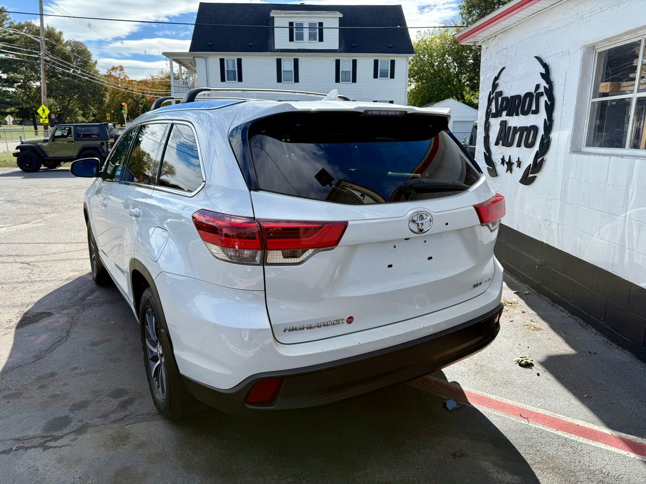 Toyota Highlander XLE V6 AWD (Natl) 2017 Toyota Highlander XLE V6 AWD (Natl) 2017