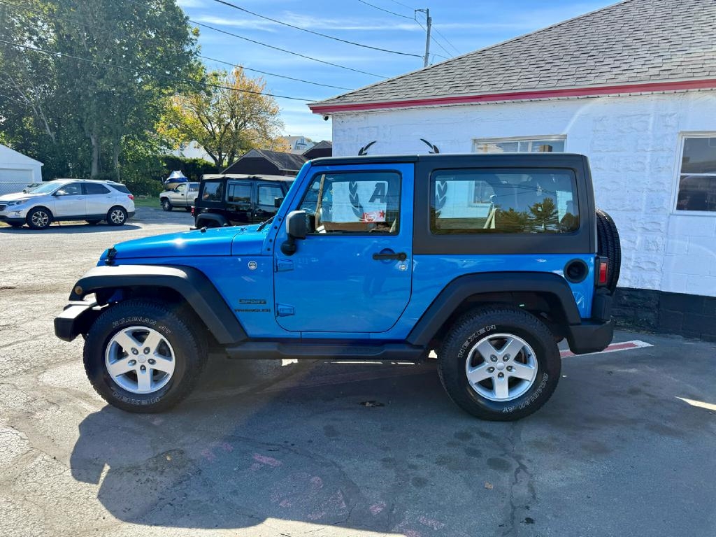 Jeep Wrangler 4WD 2dr Sport 2015