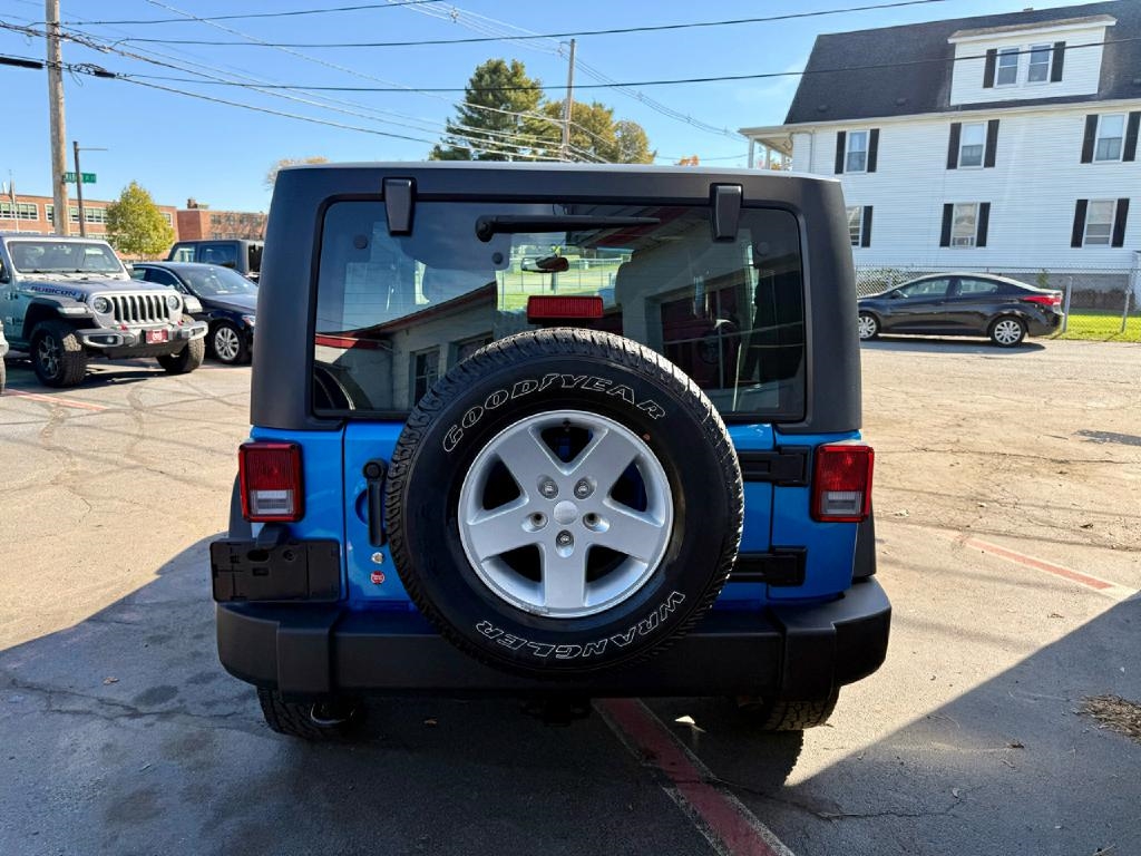 Jeep Wrangler 4WD 2dr Sport 2015