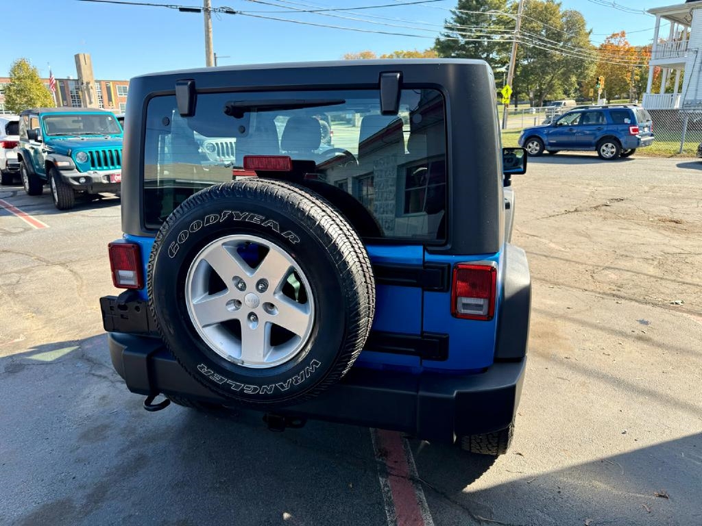 Jeep Wrangler 4WD 2dr Sport 2015