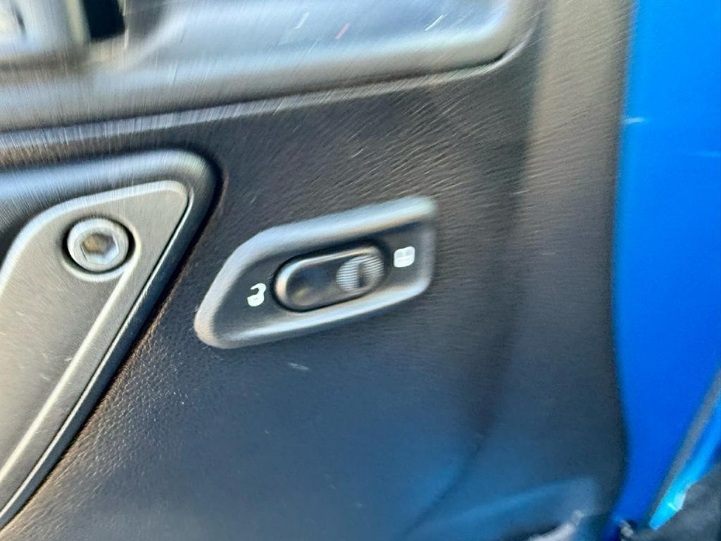 Jeep Wrangler 4WD 2dr Sport 2015