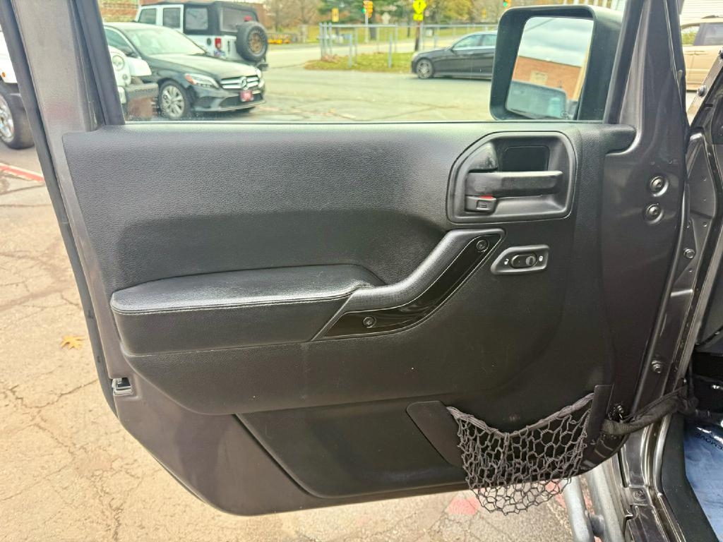 Jeep Wrangler Unlimited Winter 4x4 *Ltd Avail* 2017