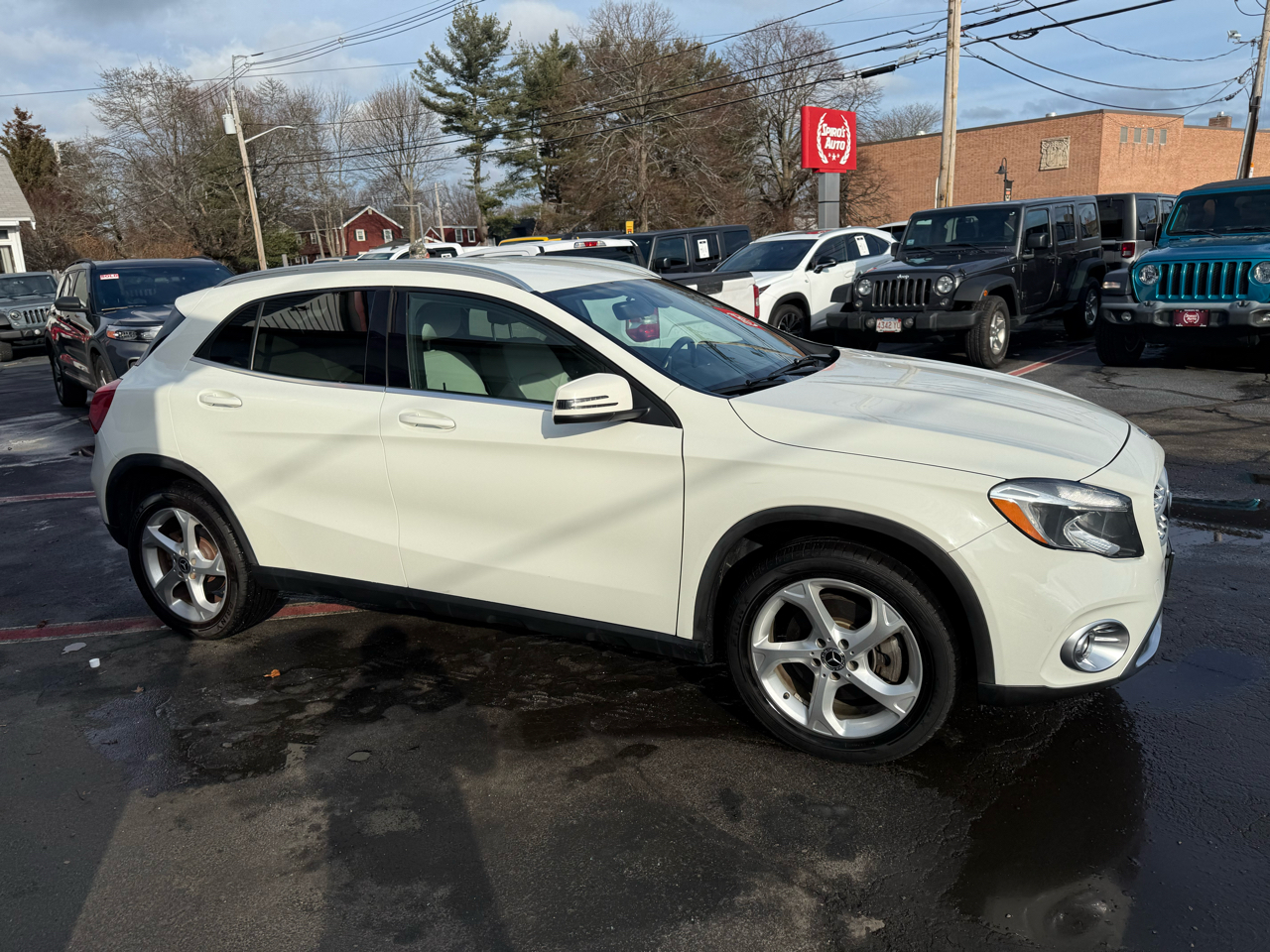 Mercedes-Benz GLA GLA 250 4MATIC SUV 2018
