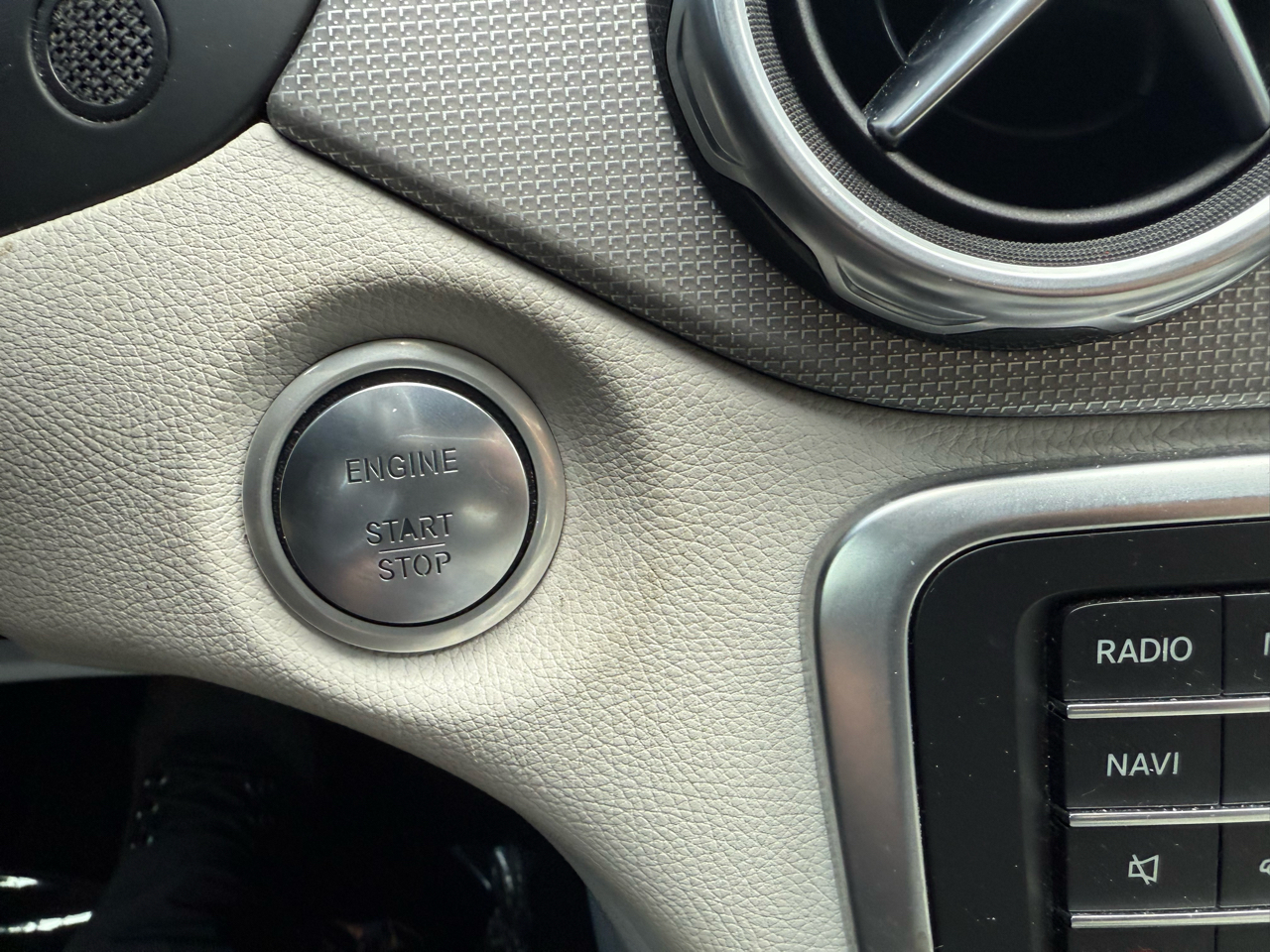 Mercedes-Benz GLA GLA 250 4MATIC SUV 2018