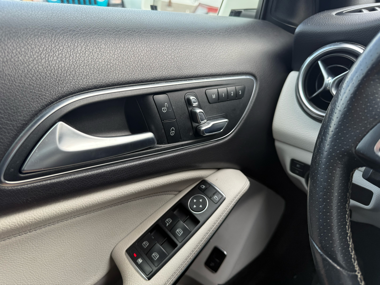 Mercedes-Benz GLA GLA 250 4MATIC SUV 2018