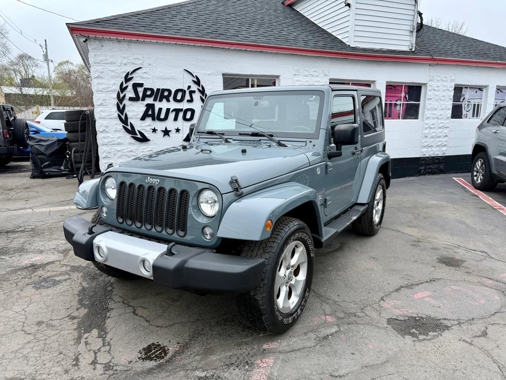 2015 Jeep Wrangler 4WD 2dr Sahara