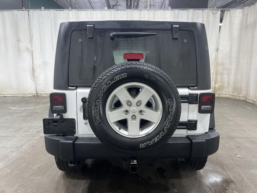 Jeep Wrangler Unlimited 4WD 4dr Sport 2015