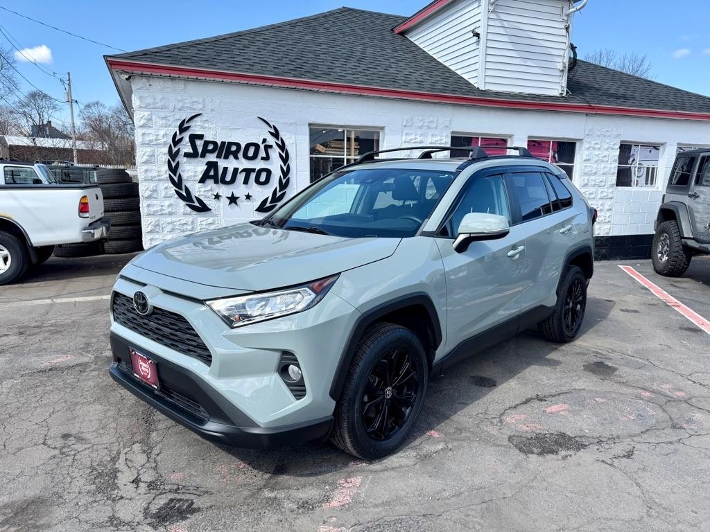 Toyota RAV4 XLE AWD (Natl) 2021