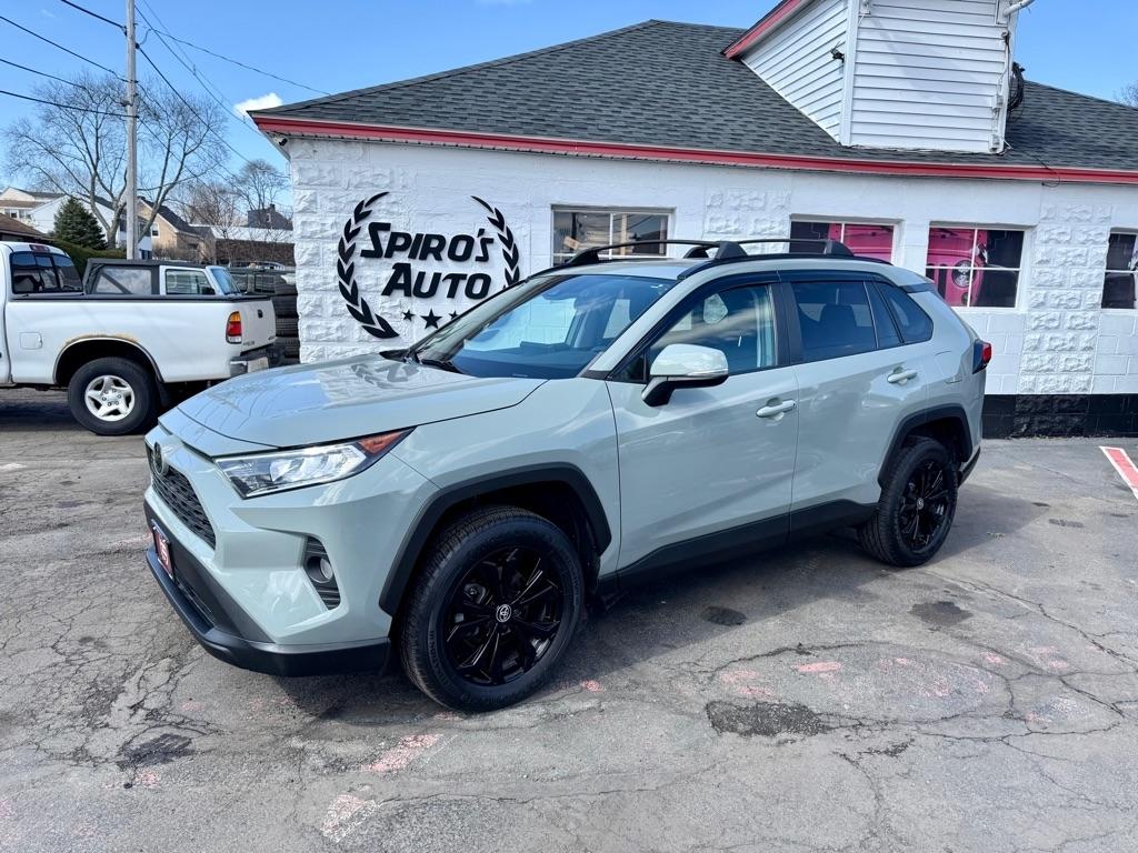 Toyota RAV4 XLE AWD (Natl) 2021