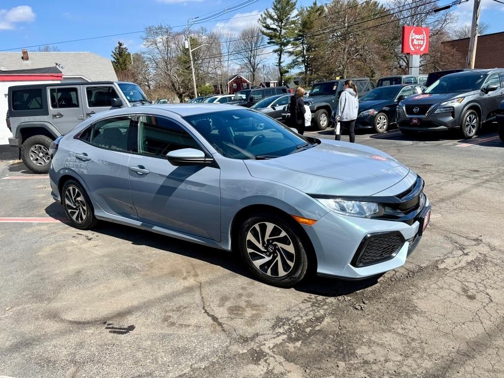 Honda Civic Hatchback LX CVT 2019