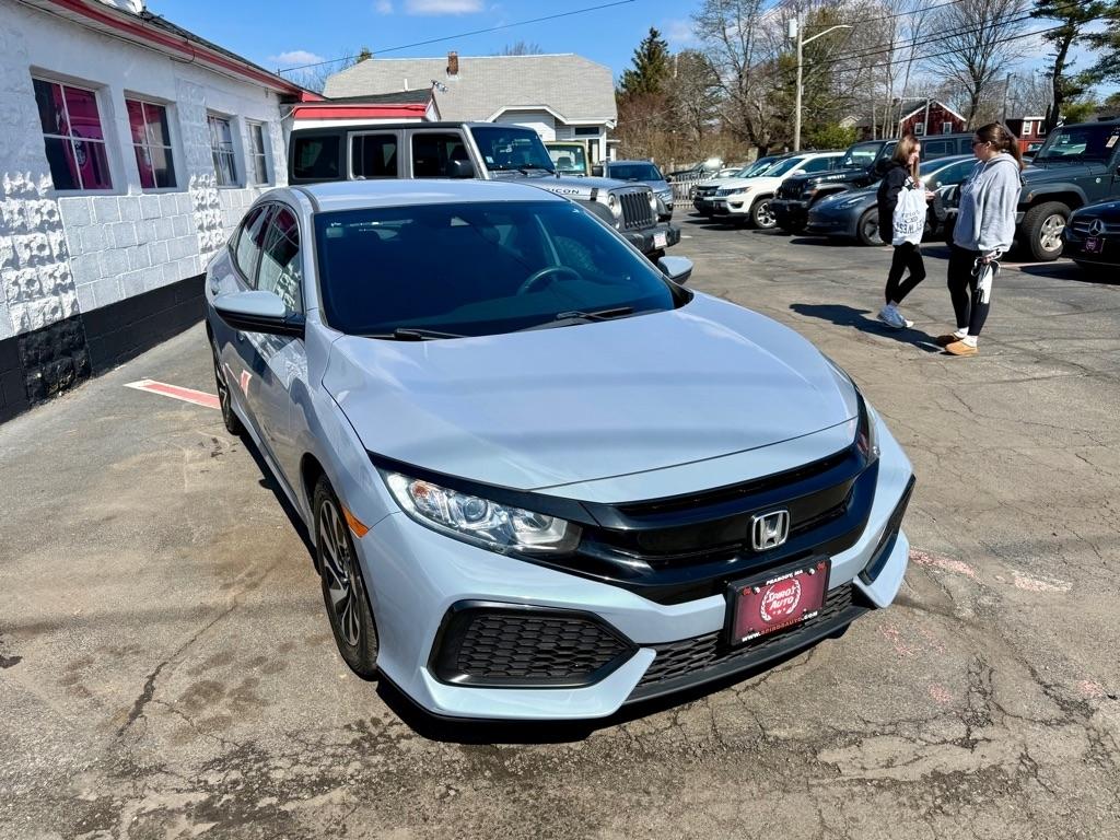Honda Civic Hatchback LX CVT 2019
