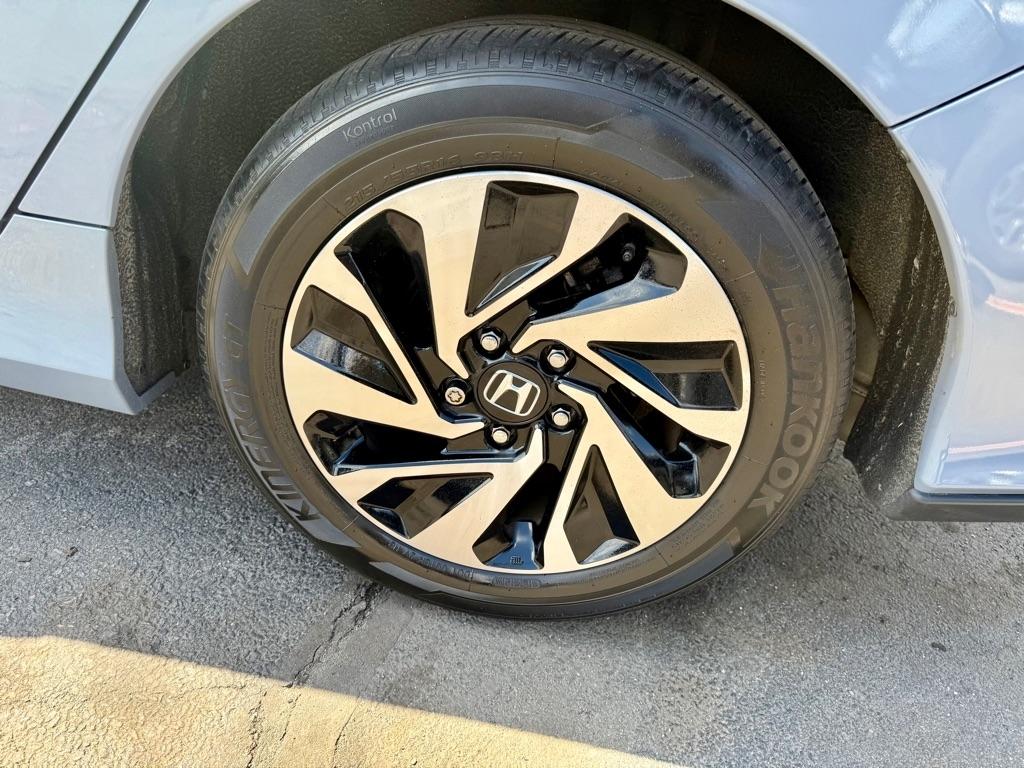 Honda Civic Hatchback LX CVT 2019