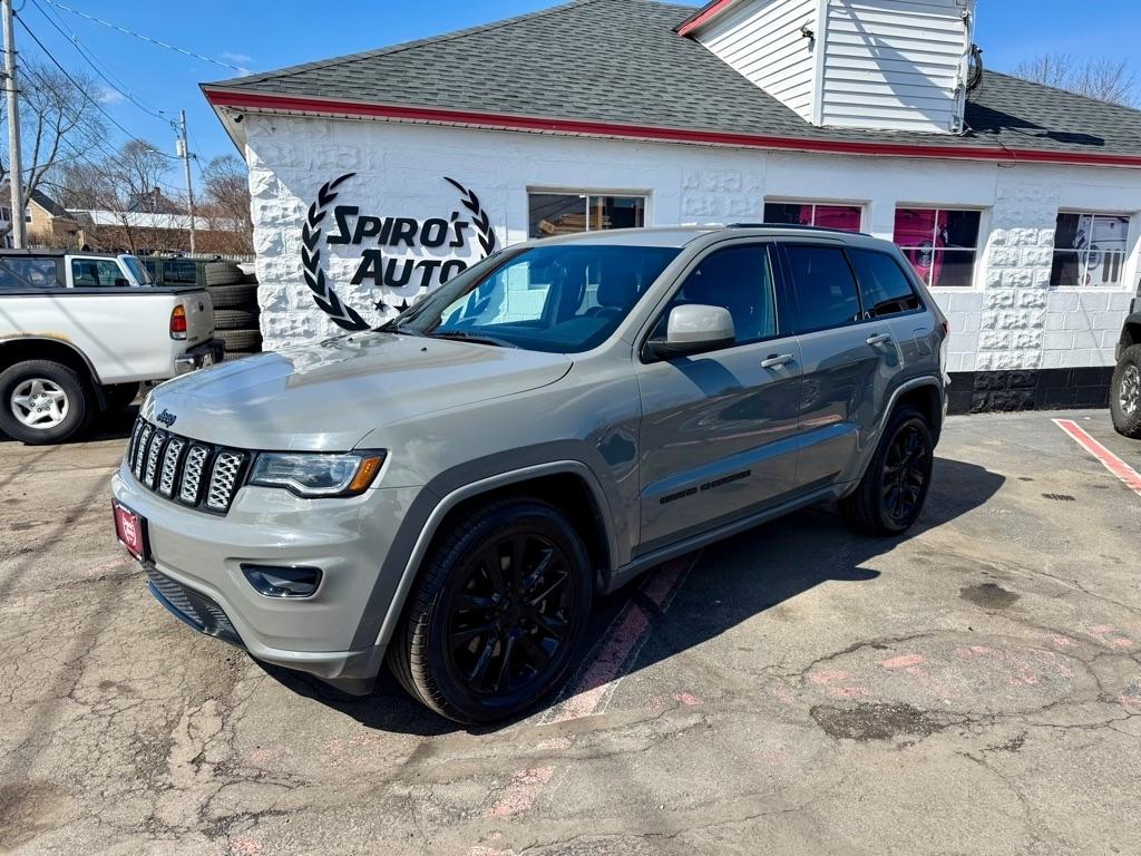 Jeep Grand Cherokee Laredo X 4x4 2021