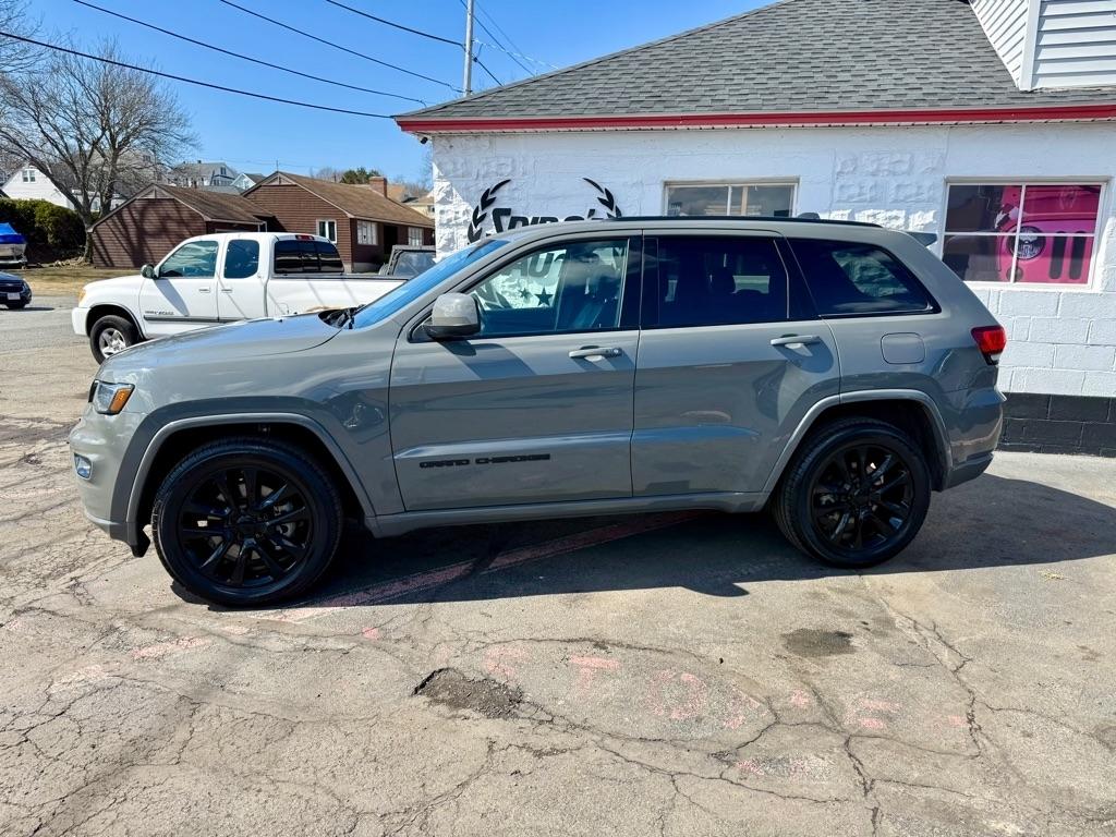 Jeep Grand Cherokee Laredo X 4x4 2021