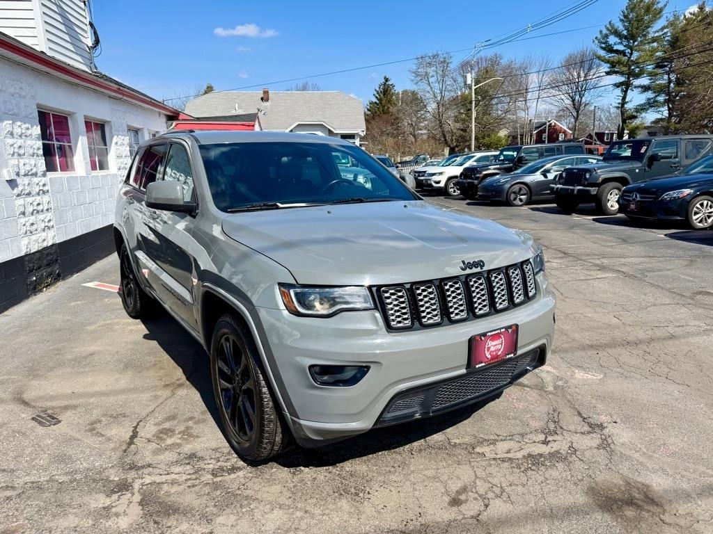 Jeep Grand Cherokee Laredo X 4x4 2021