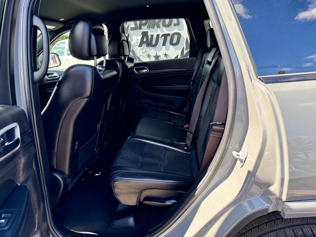 Jeep Grand Cherokee Laredo X 4x4 2021