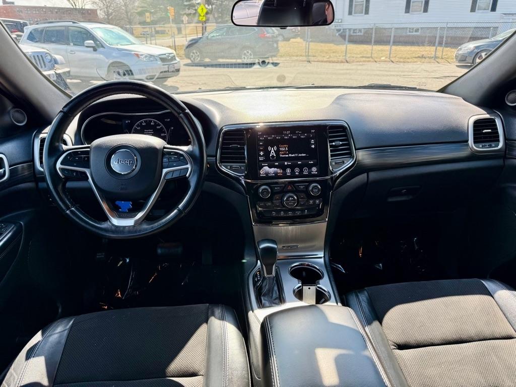 Jeep Grand Cherokee Laredo X 4x4 2021