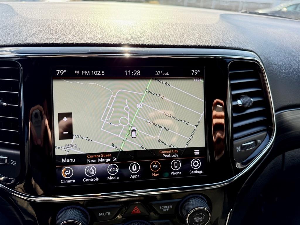 Jeep Grand Cherokee Laredo X 4x4 2021