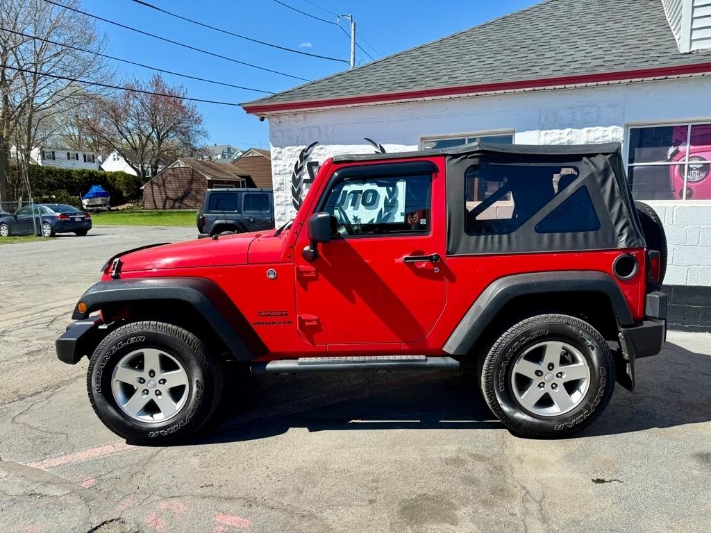 Jeep Wrangler 4WD 2dr Sport 2013
